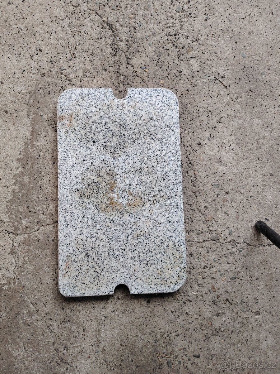 Zahradní gril s příslušenstvím - 10