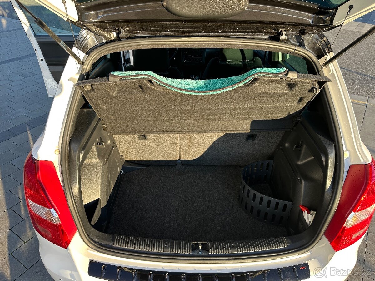 Škoda Fabia Monte Carlo TSi - 10