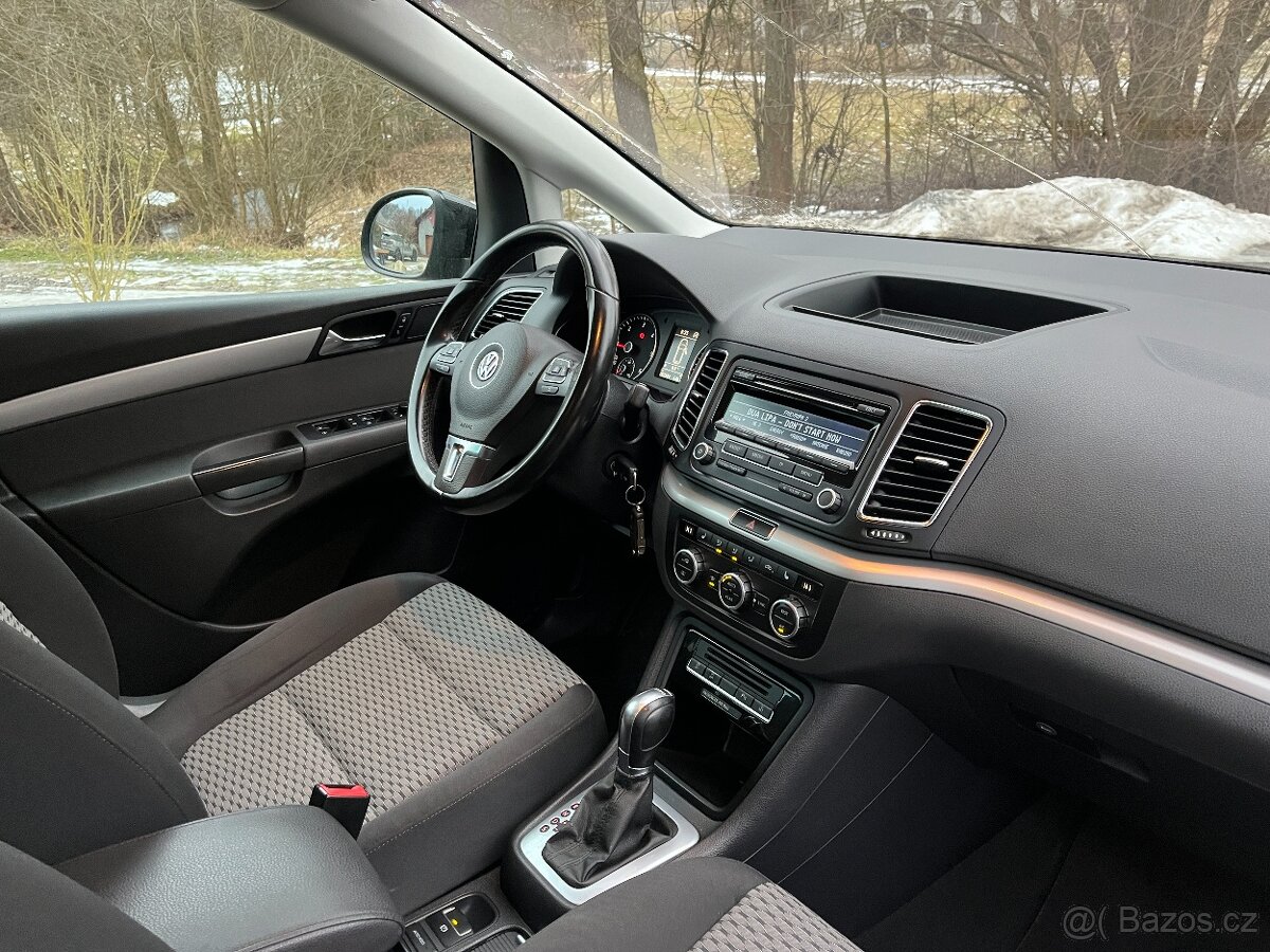 VOLKSWAGEN SHARAN 2.0TDI DSG LED - 10