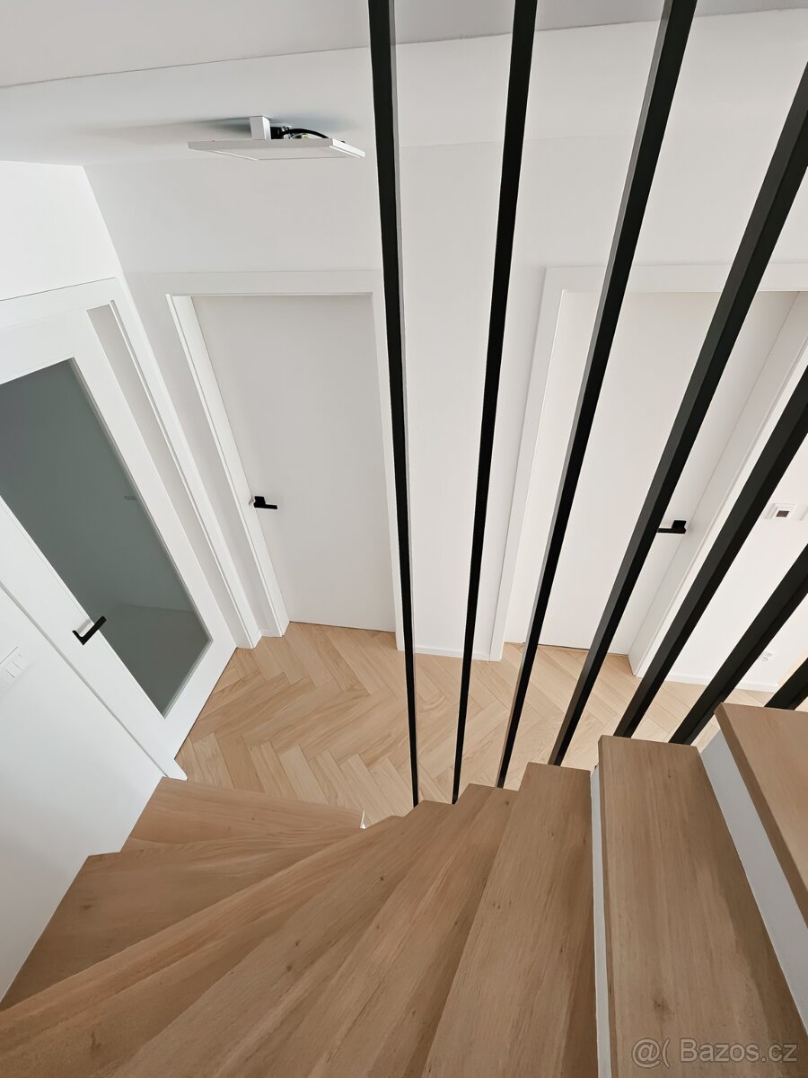 Novostavba RD v centru Rožnova pod Radhoštěm - 10