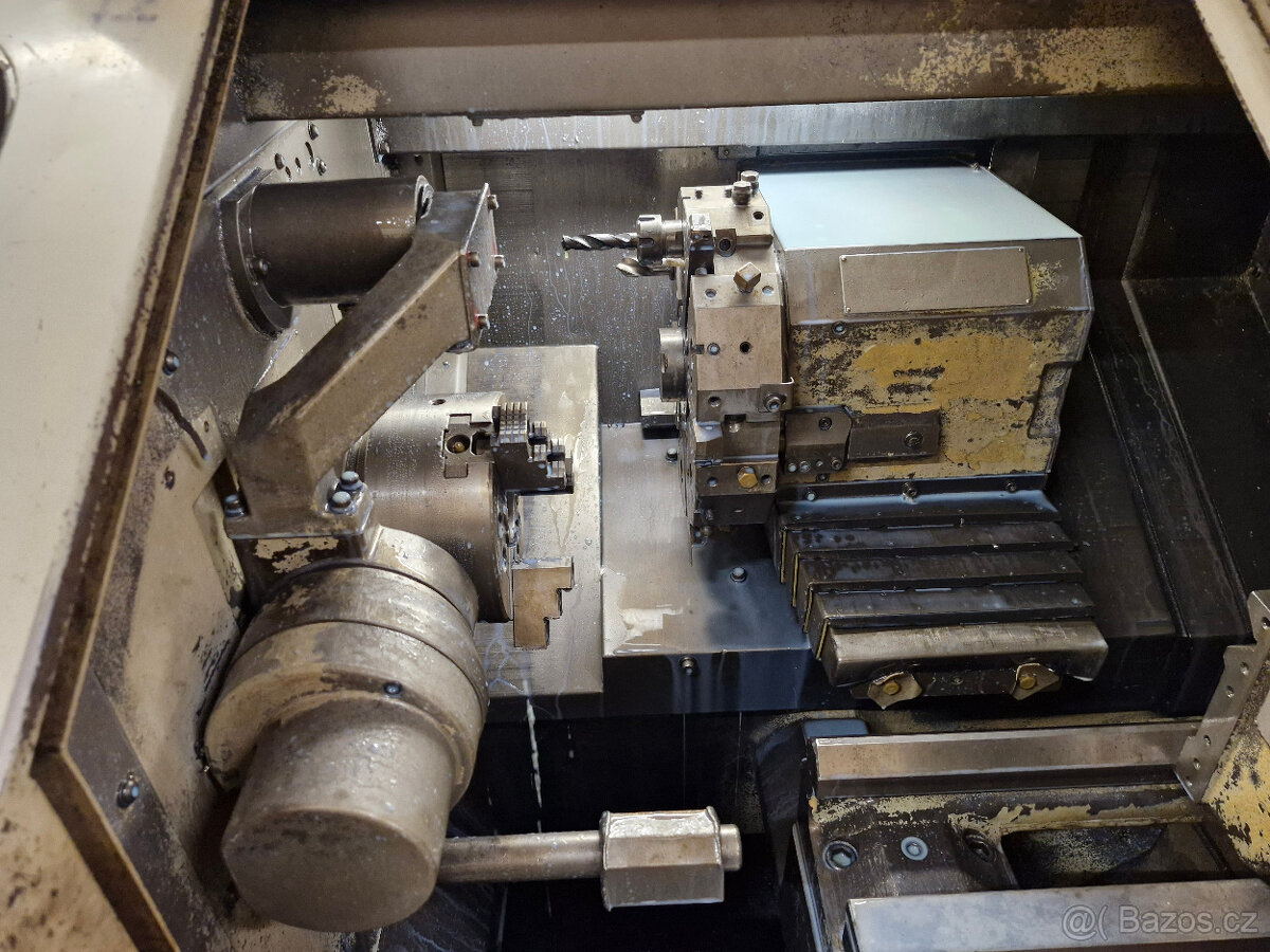 CNC Soustruh Hyundai Hit 8S - 10