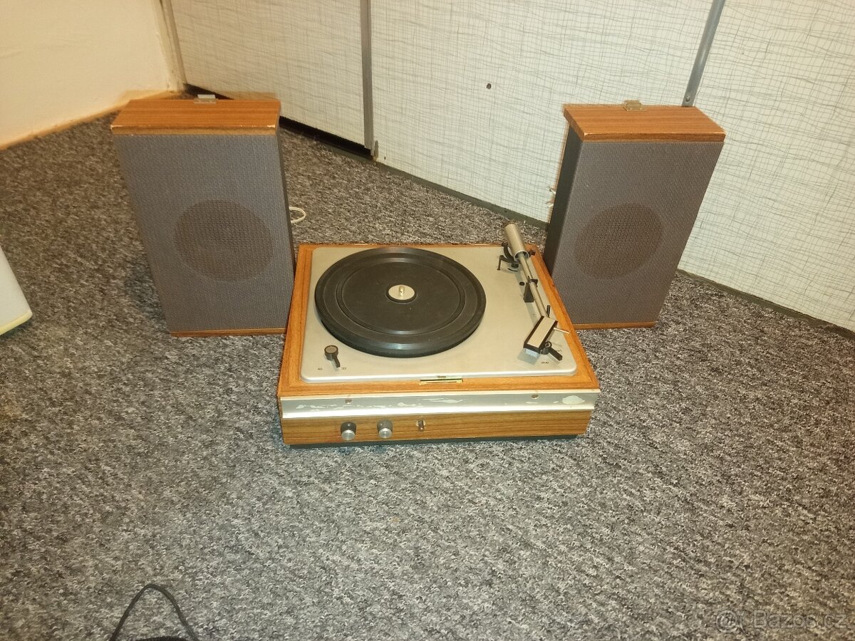 Prodám gramofon značky Tesla - 10