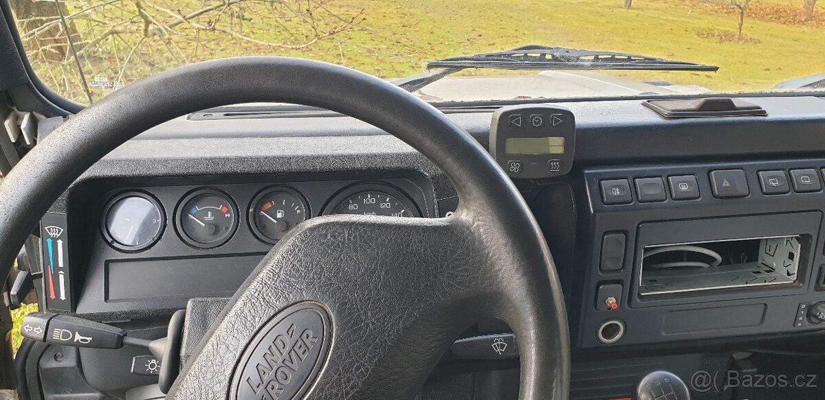 Land Rover Defender 90,, 2,5 Td5,, 90 KW, - 10