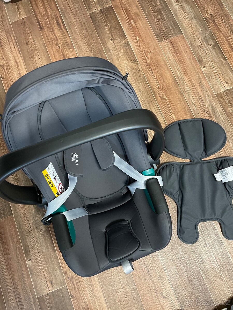 Vajíčko BRITAX BABY-SAFE 3 i-SIZE + základna 360 stupňů - 10