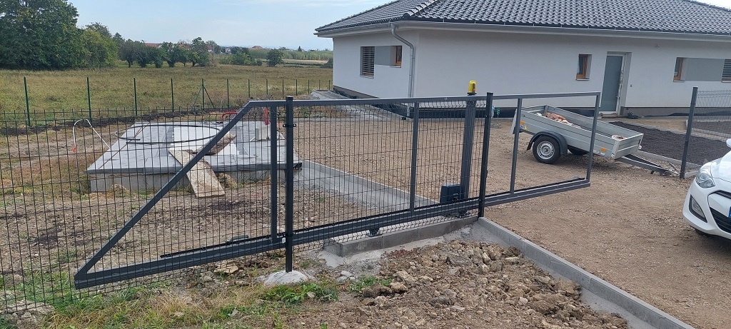 Samonosná brána komplet C60 ECO průjezd až 5m výška až 1,5m - 10