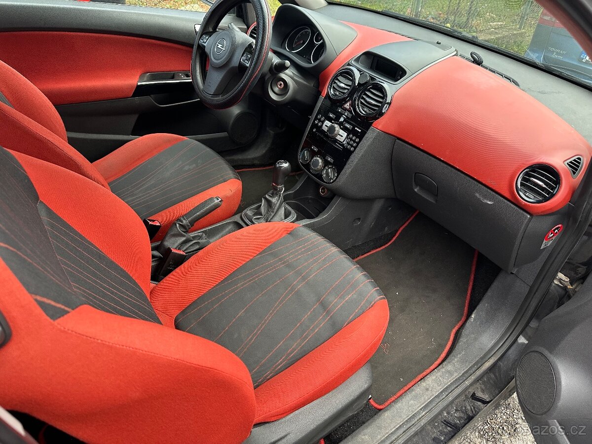 Prodám Opel Corsa 1.2 - 10