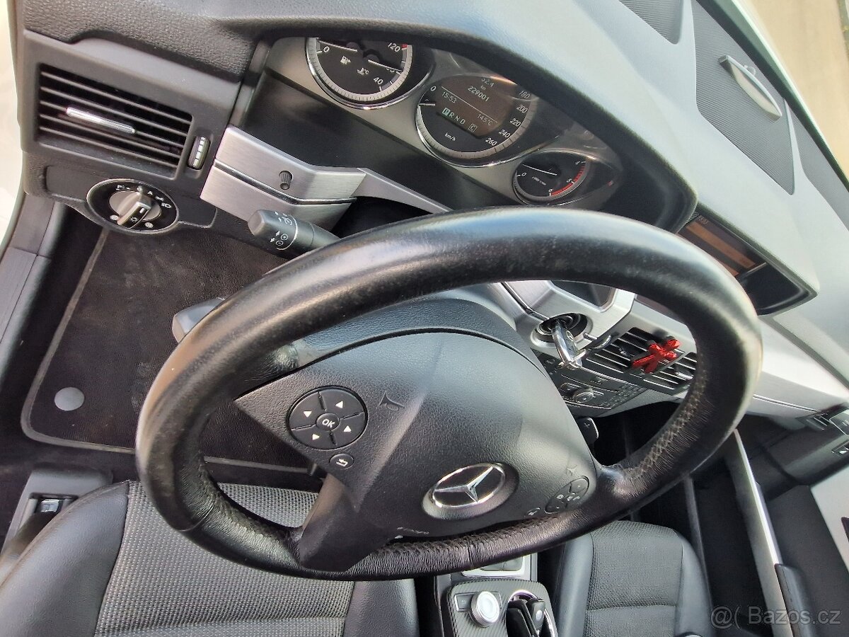 Mercedes Benz GLK 350 cdi - Sport line - - 10