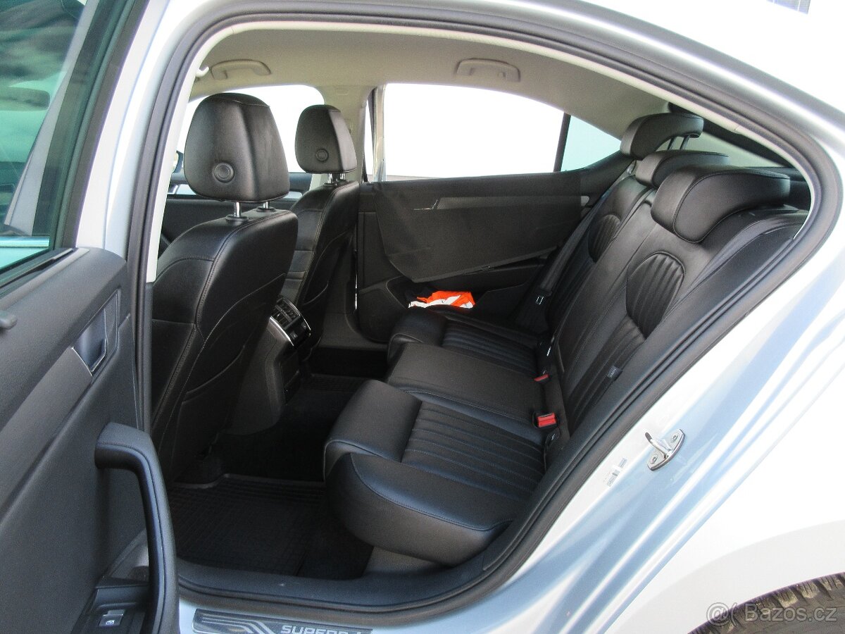 Škoda Superb Style - 10
