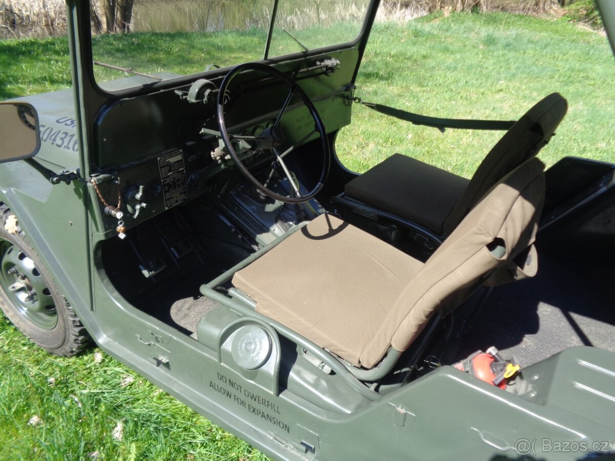 Ford Mutt M 151 A1 - 10