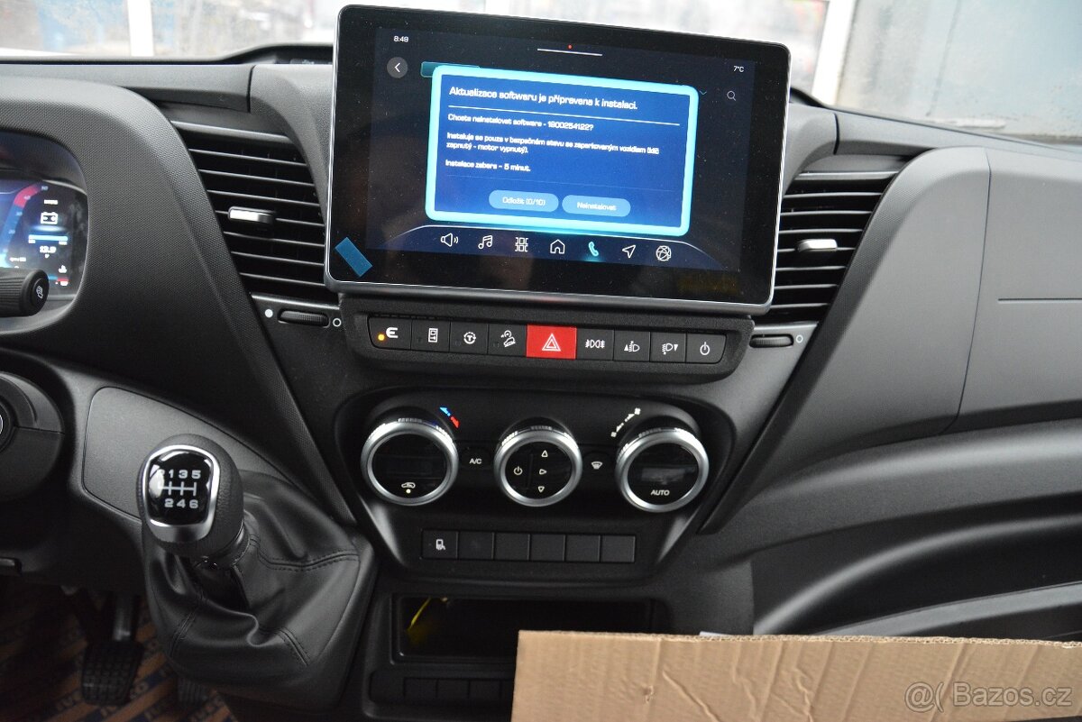 IVECO DAILY 35S18H + skříň + čelo - 10