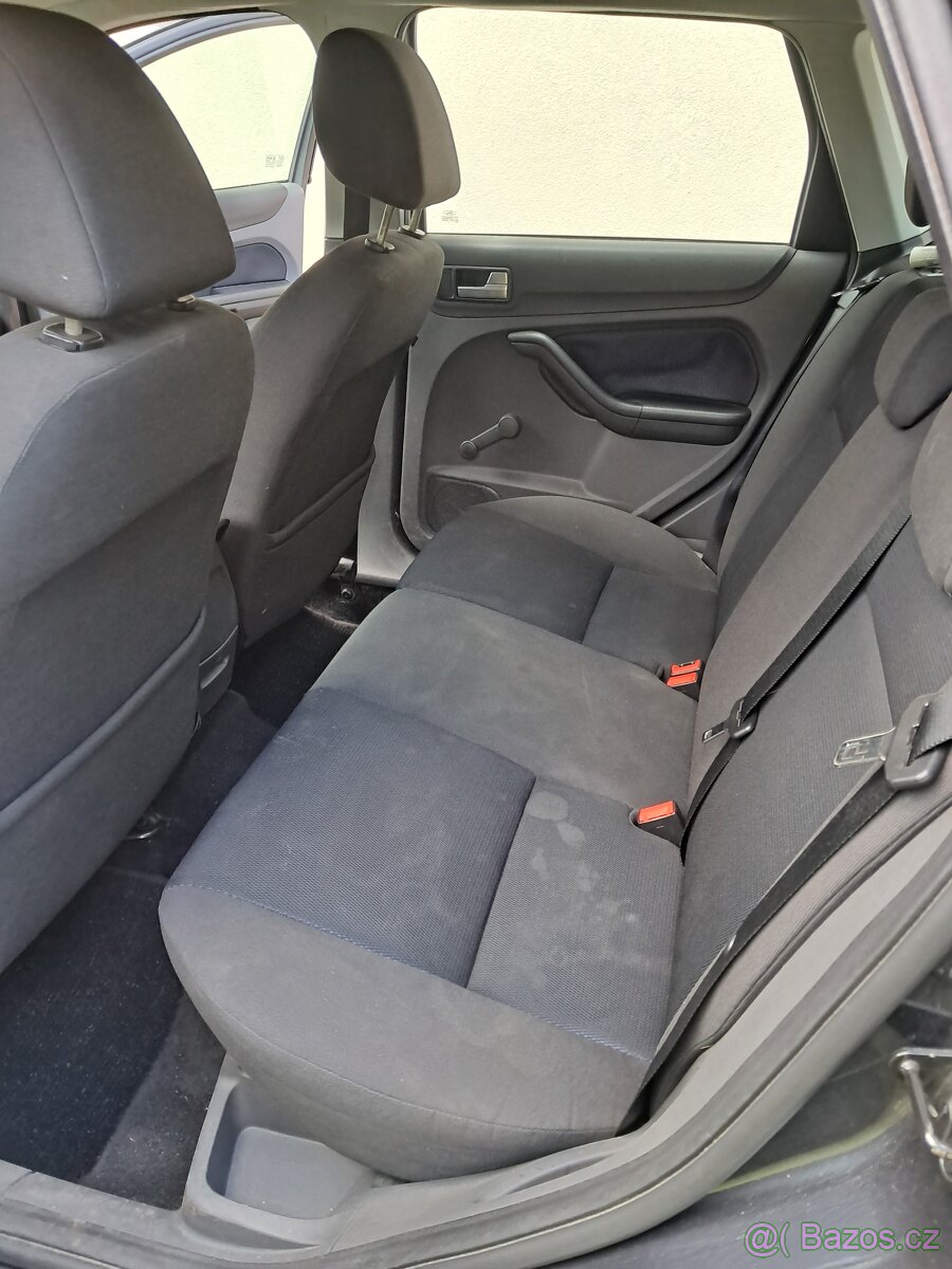 Ford Focus 1.6Tdci - 10