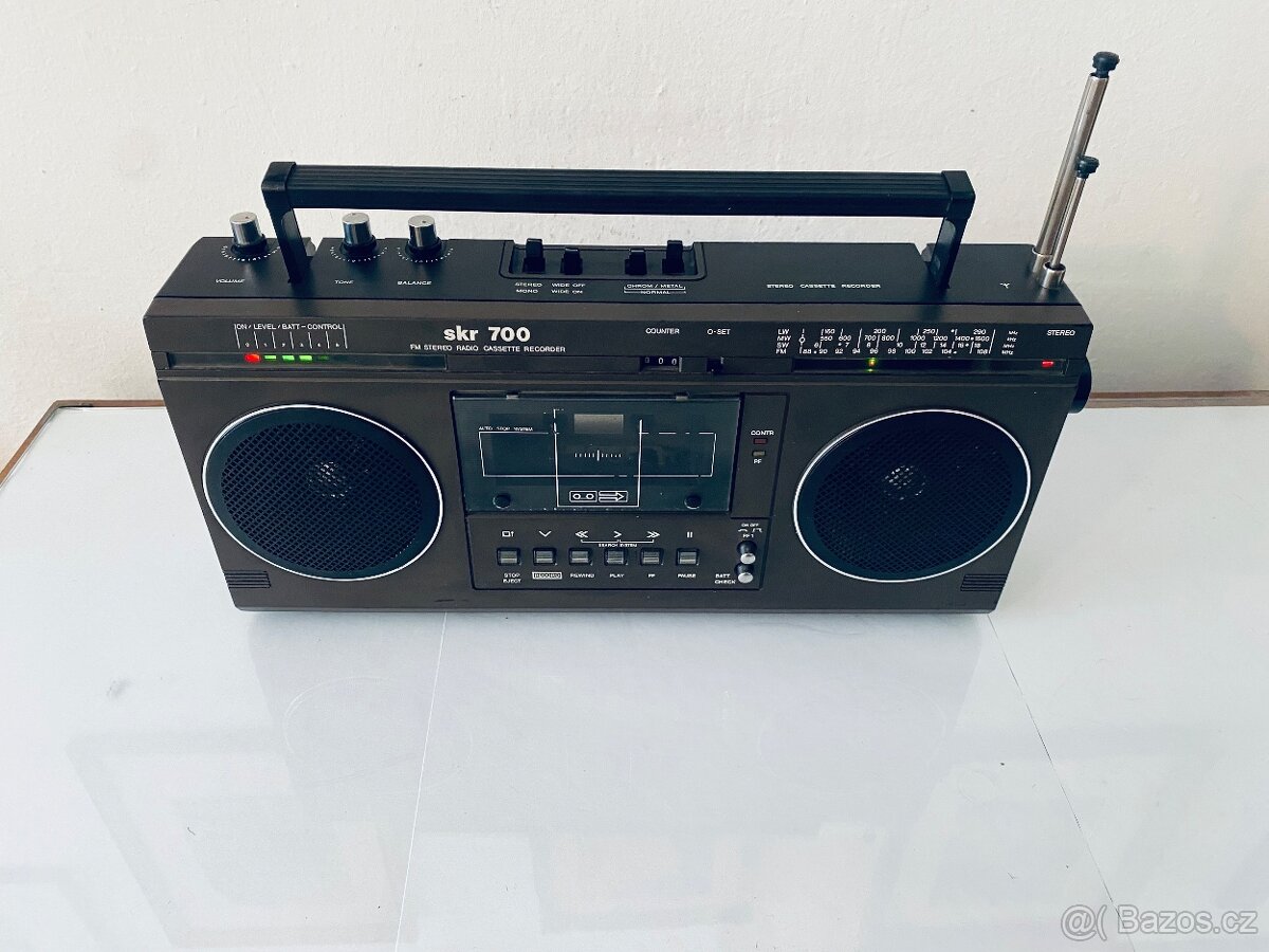 Radiomagnetofon RFT SKR 700, rok 1987 - 10