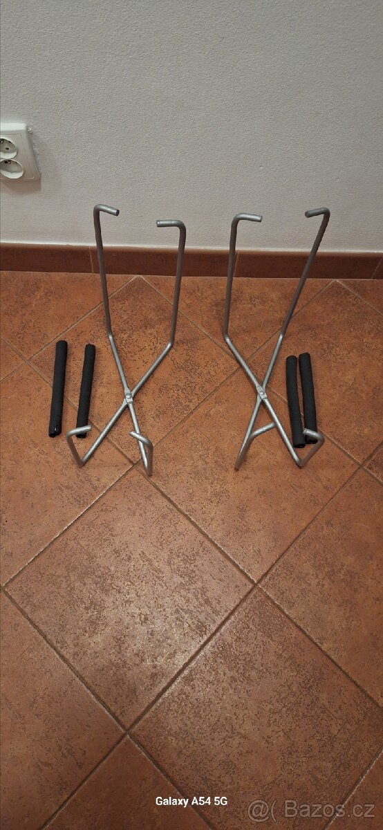 Stojany na reprobedny. - 10