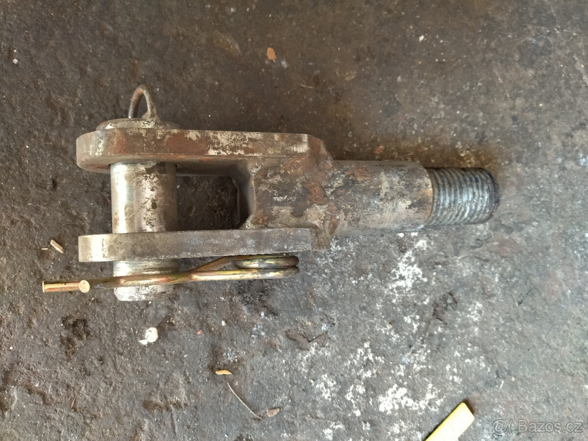 Tažné oko pro nákladní vozy, autobusy ,Iveco. - 10