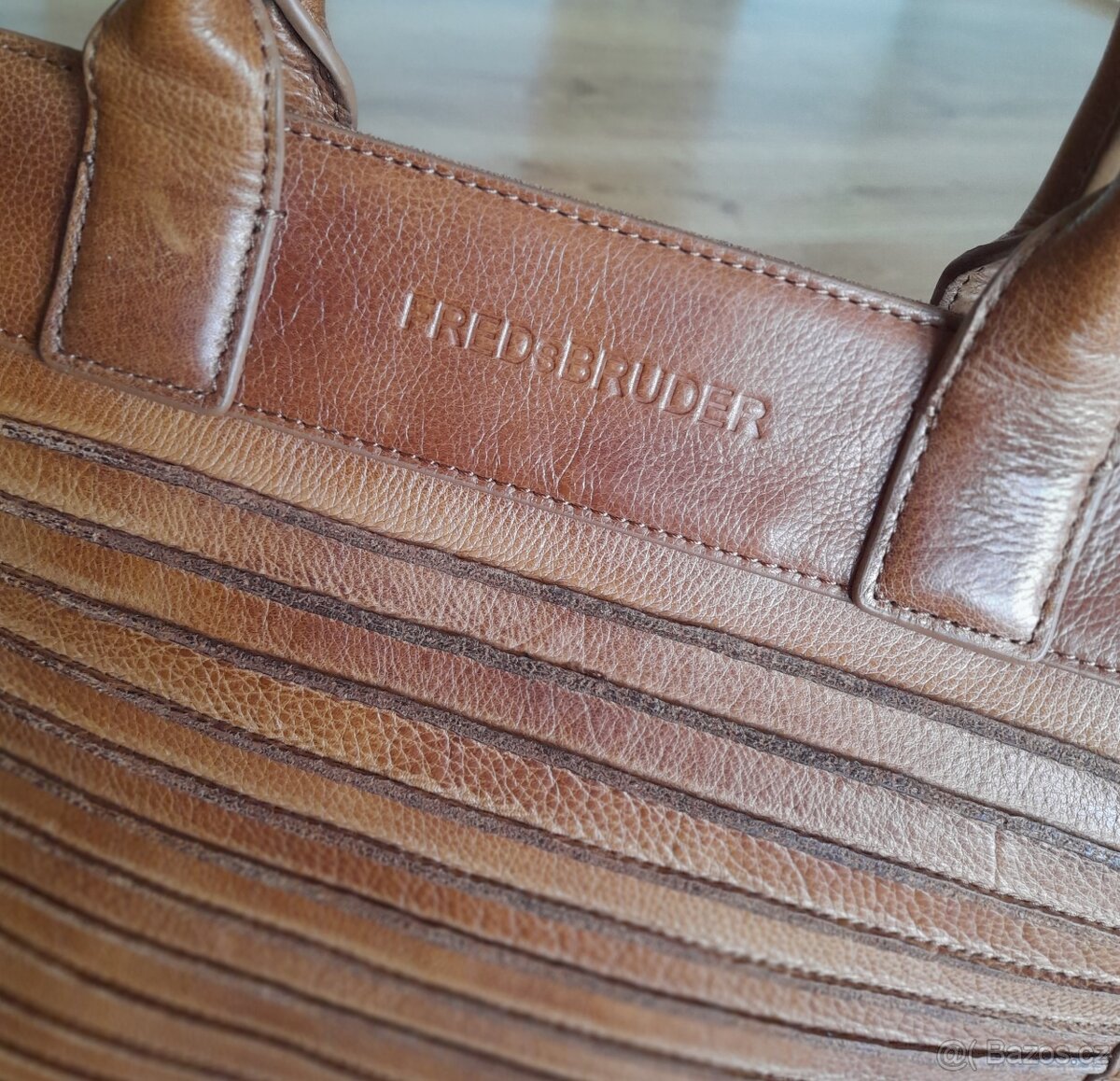 Kožená kabelka FREDsBRUDER zánovní - 10
