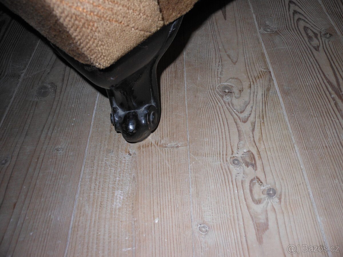 Prodám staré klubové křesla - 10