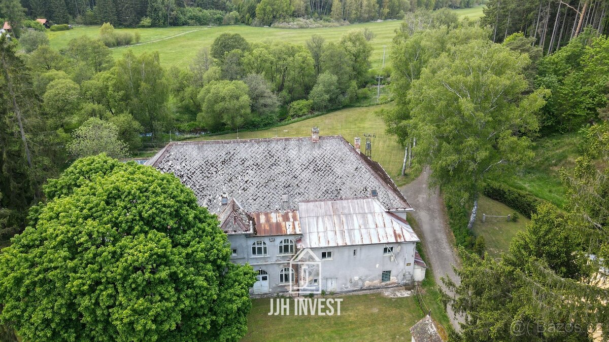 Prodej historické vily / bývalého hotelu s potenciálem – Mar - 10