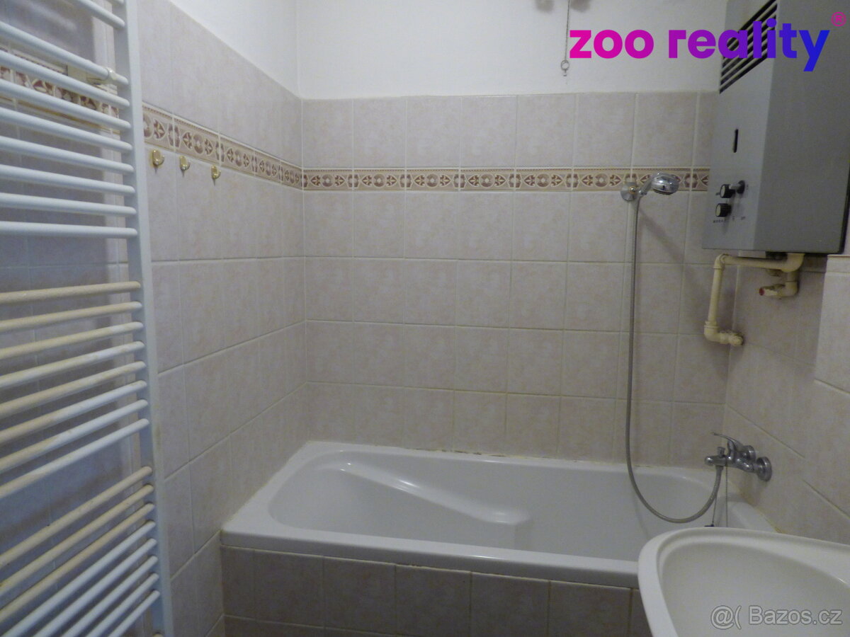 Prodej rodinného domu, Pardubice, Studánka - 10