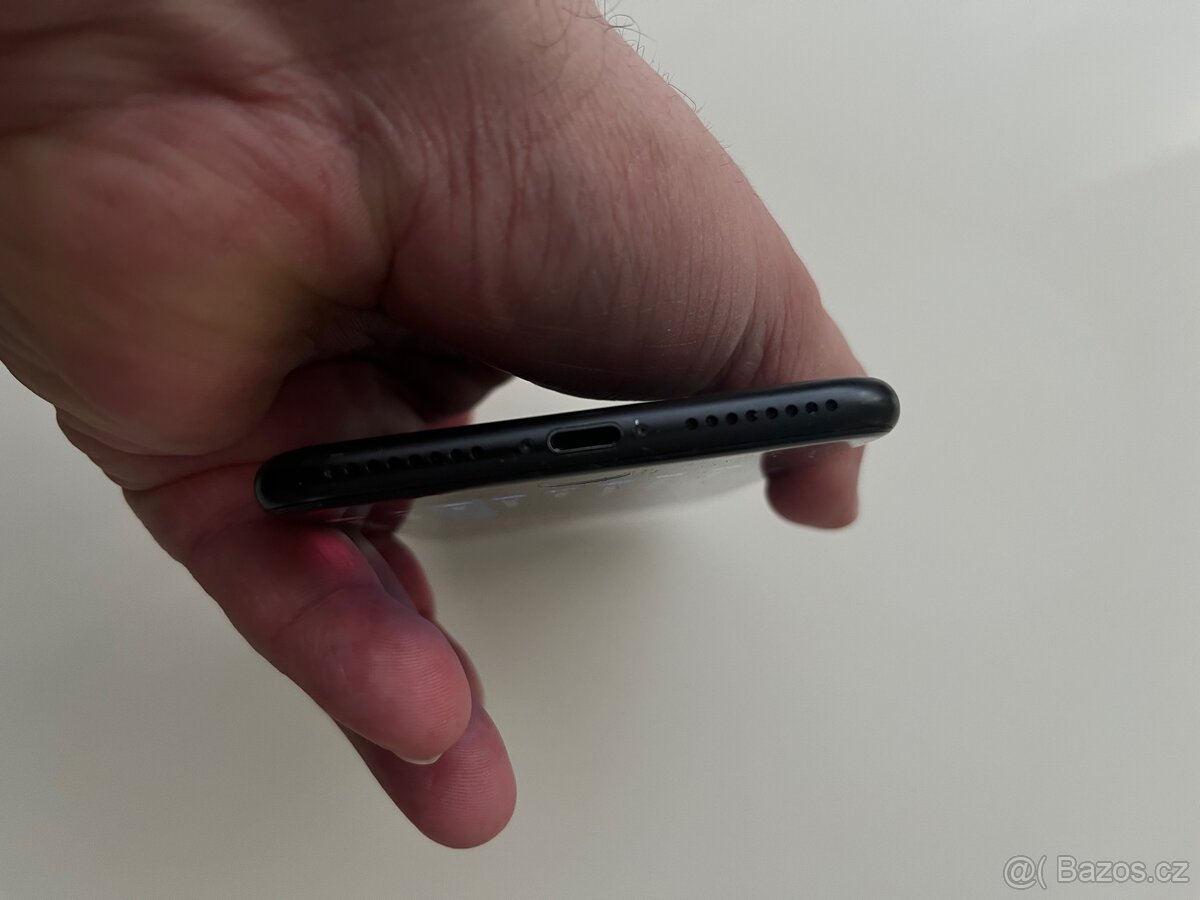 IPhone 11, 256 gb, red + IPhone 7 Plus + IPhone 7 Plus - 10