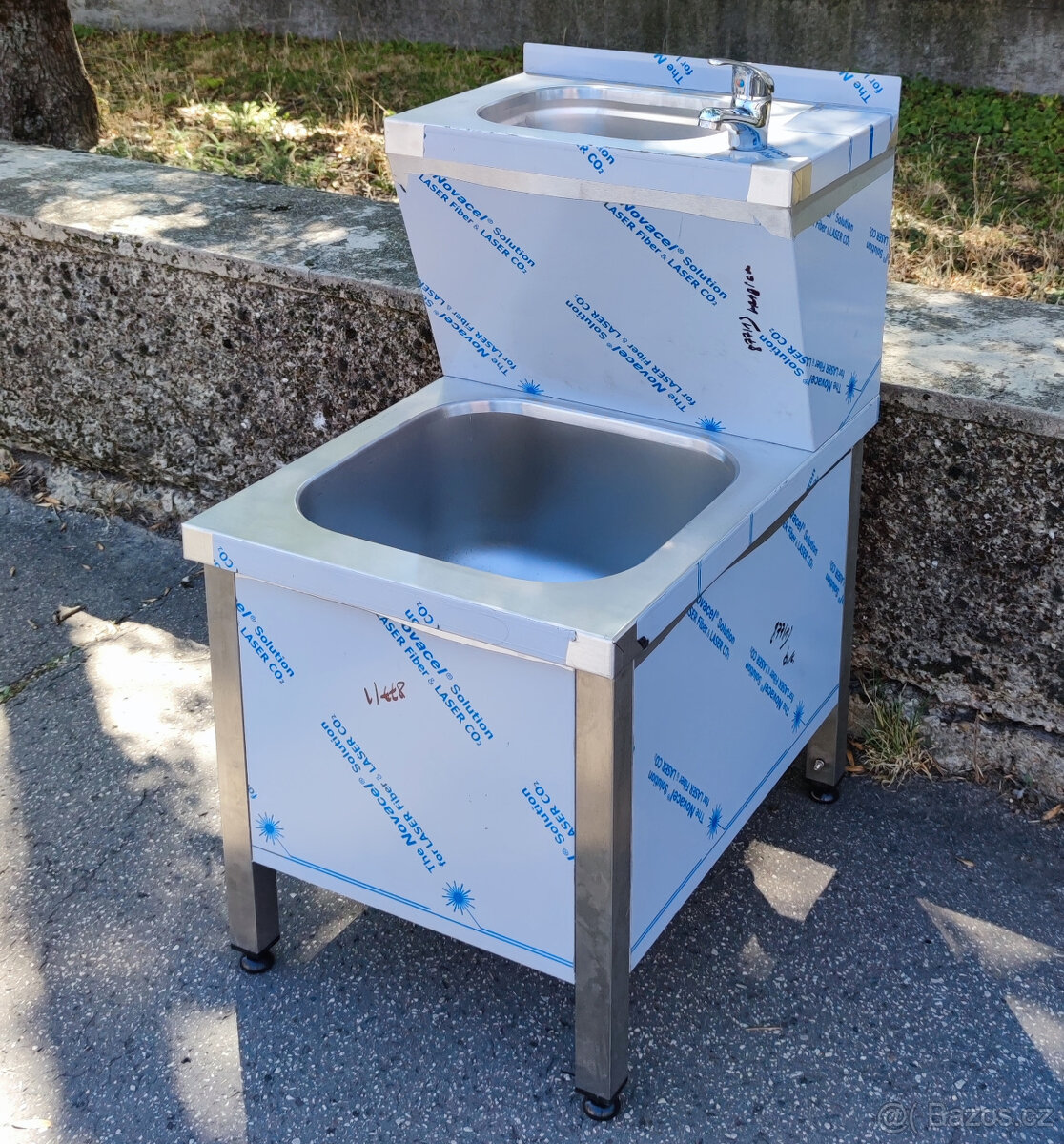 nerezový gastro dřez - 10