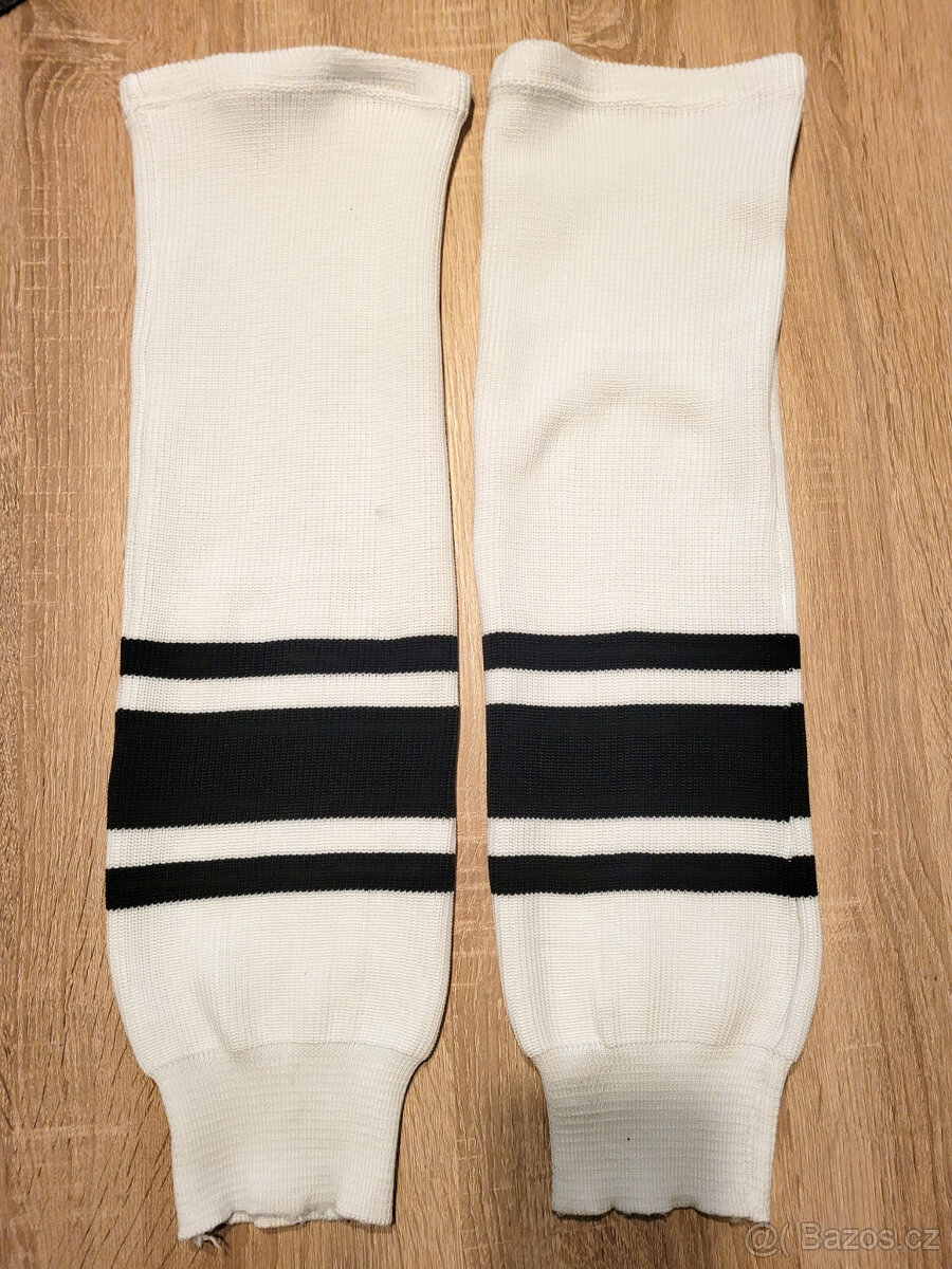 Hokejová výstroj CCM Tacks JUNIOR - vel. M NOVÁ - 10