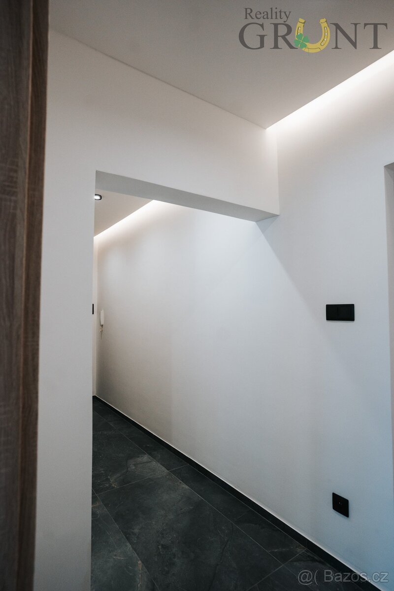 Pronájem bytu 2+1 56 m², Karviná - Hranice, ev.č. 00217 - 10