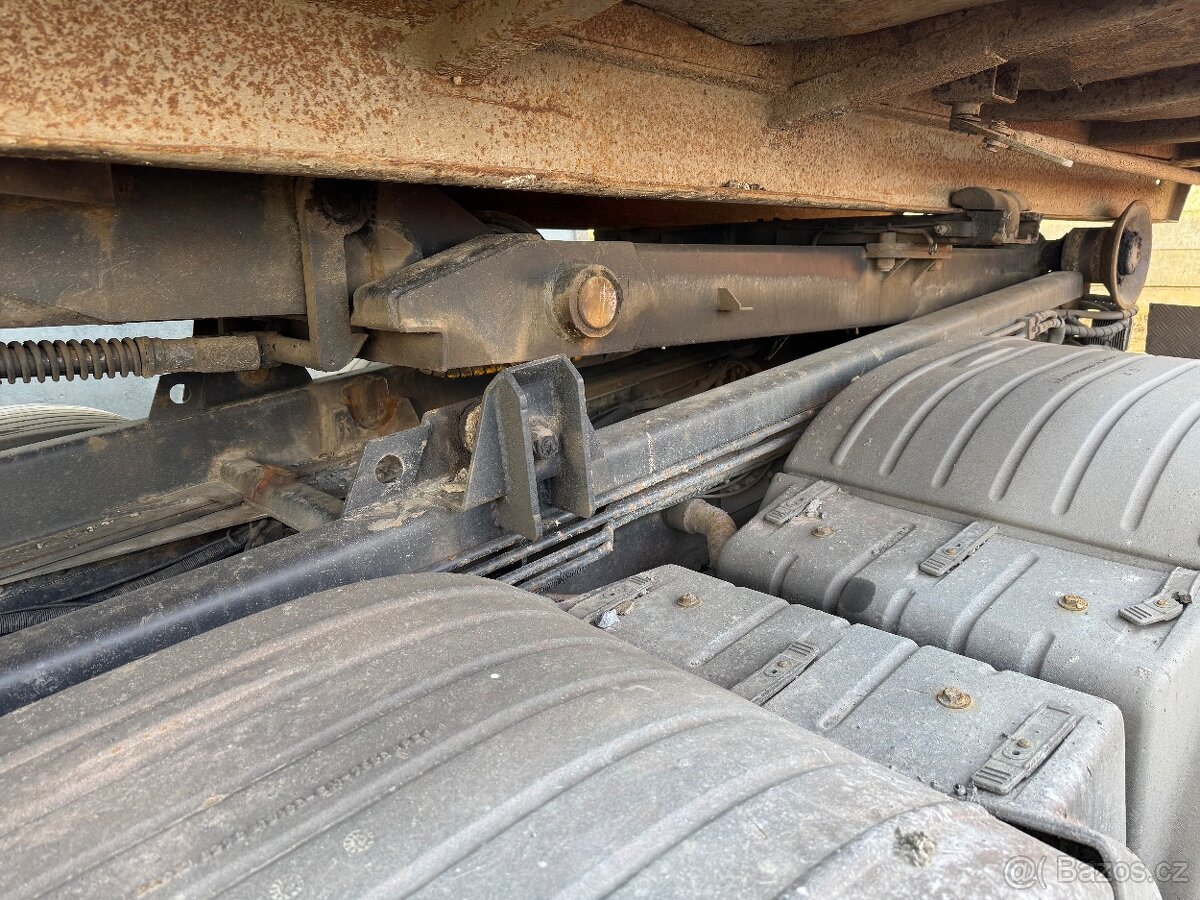 Man tga nosic kontejneru - 10