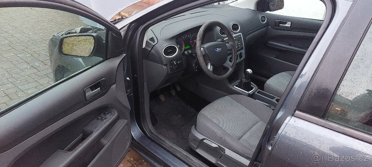 Ford Focus 1,6i 74kw - 10