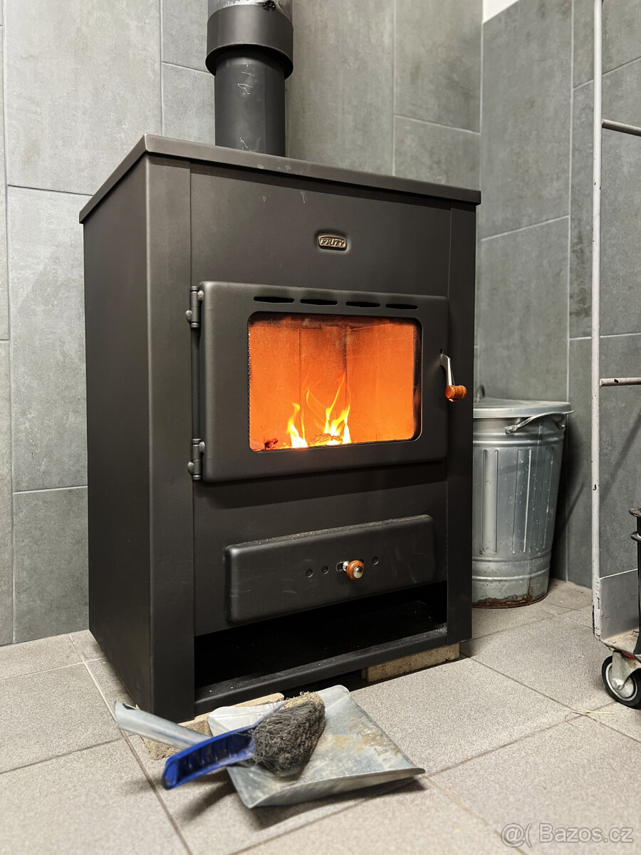 Prodej komerčního objektu v historickém centru Žamberka - 10