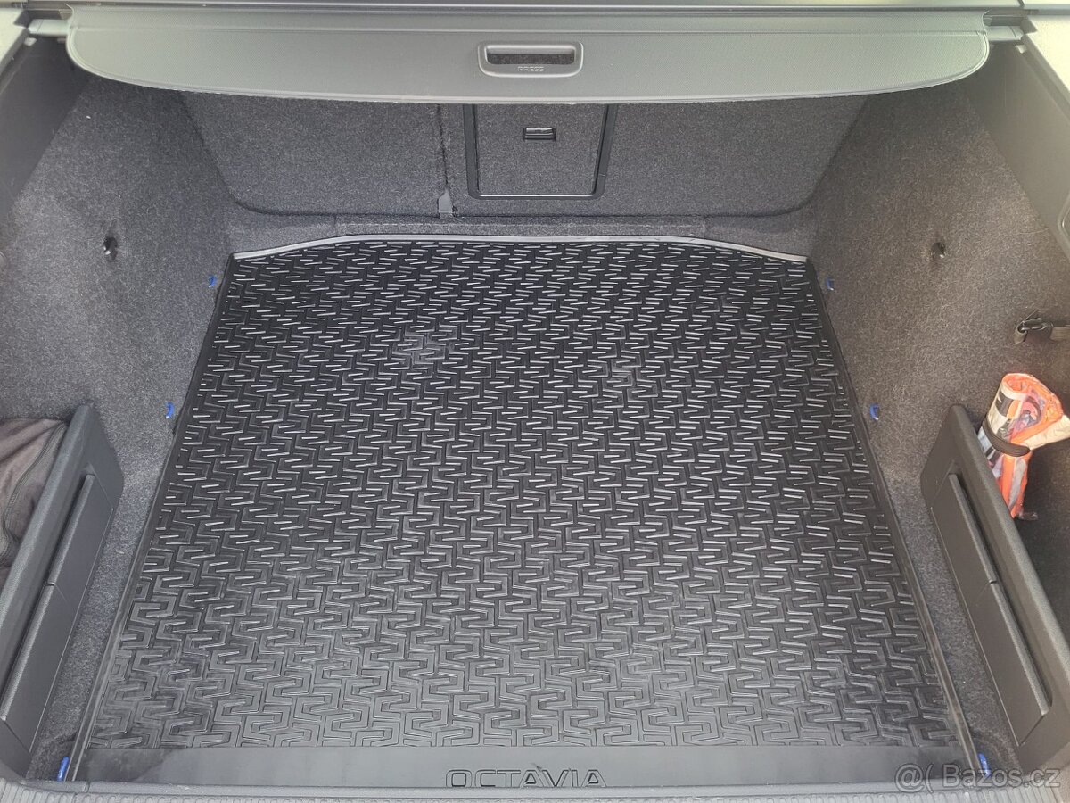 Škoda Octavia III 1.6 TDI 85kW Ambition 1.Majitel - 10