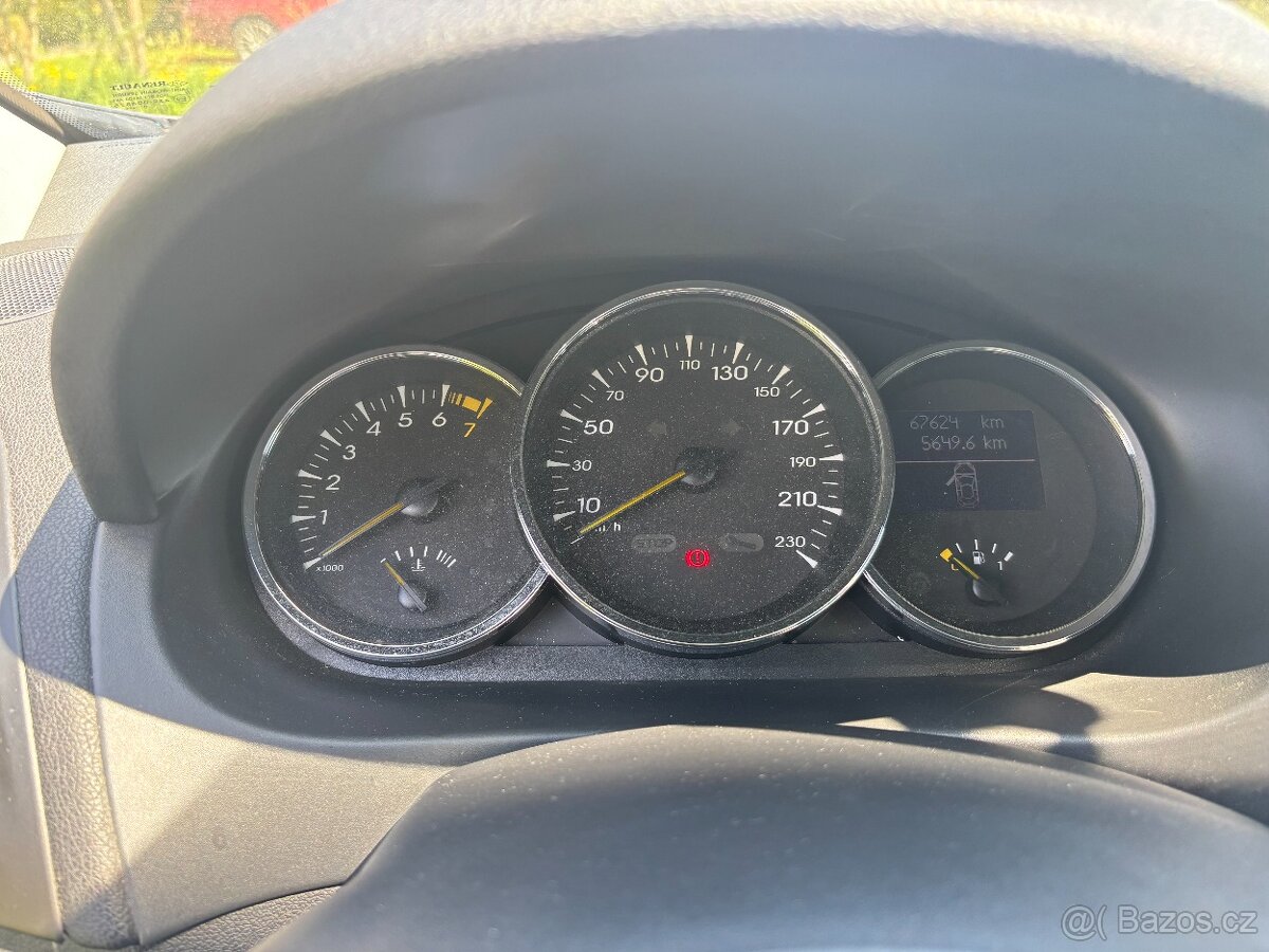 Renault Fluence, 1.majitel. 68 tis km, STK 2027 - 10