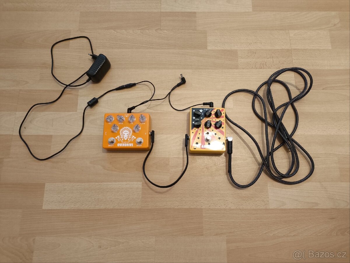 kytarové efekty + potřebné příslušenství - 10