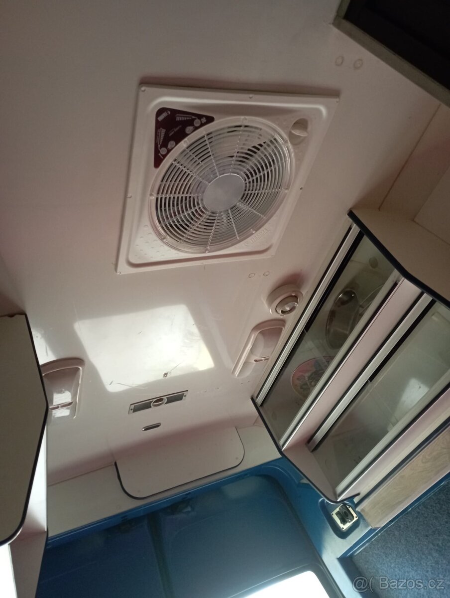 VW Transporter T5 2.5 TDi 4x4 - 10