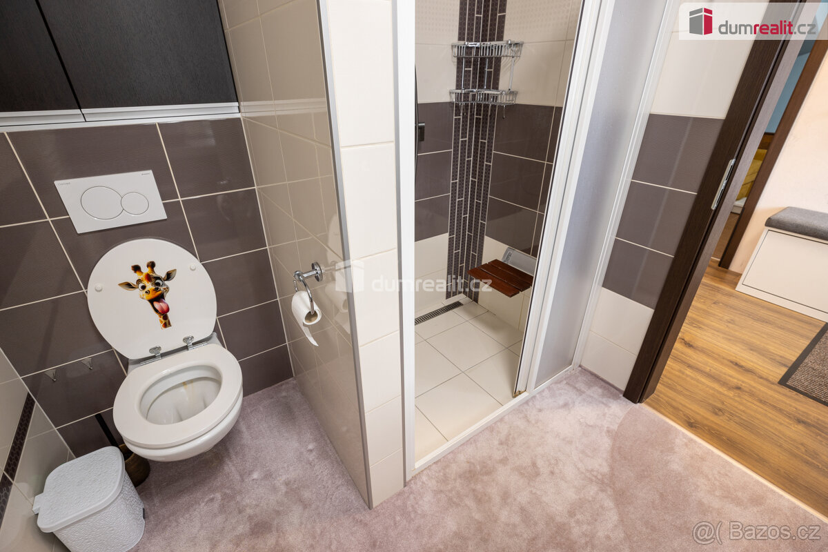 Prodej krásného 5+kk, ŘRD, Veltrusy. - 10