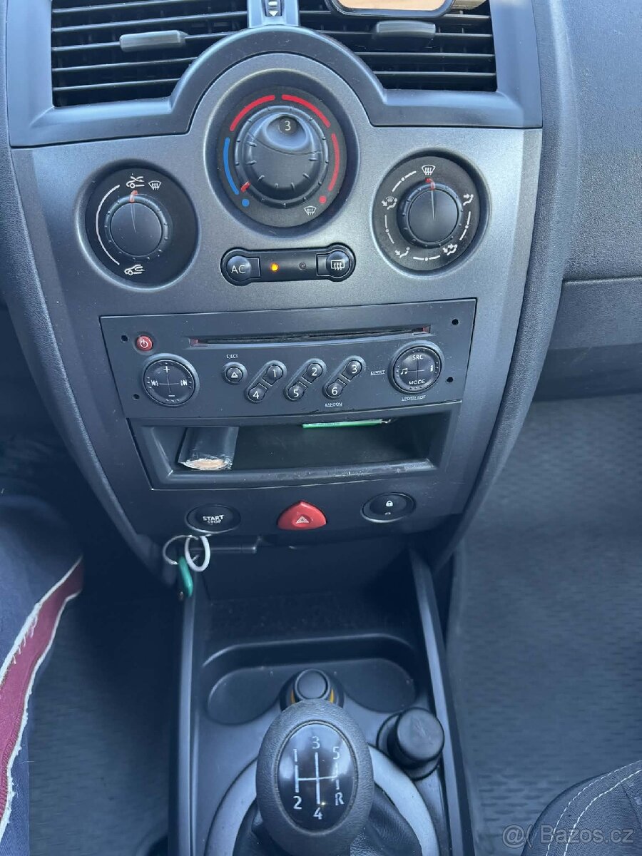 Renault Megane první majitel - 10