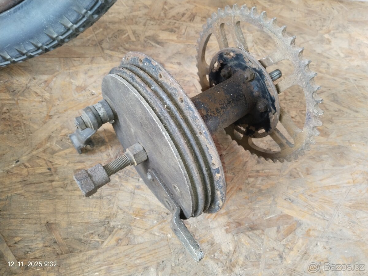 ČZ předválečná 175 a 250 - 10