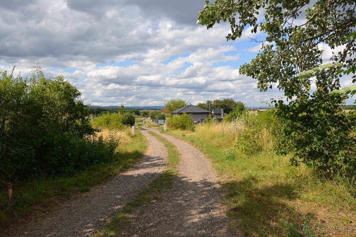Stavební pozemek ve Vadkovicích u Nechranické přehrady - 10