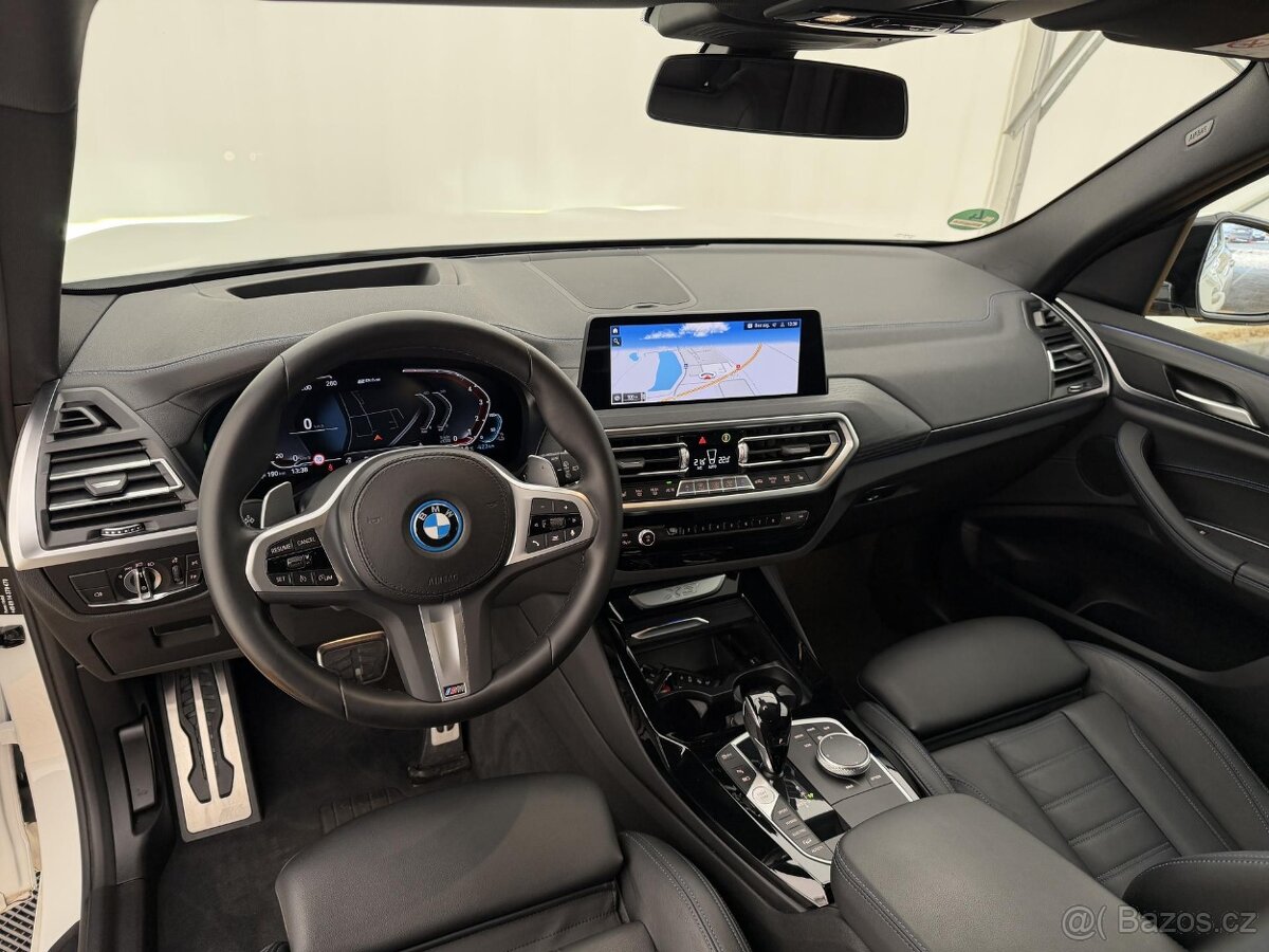 BMW X3, 30e 4x4 1-MAJ DPH M-Paket - 10