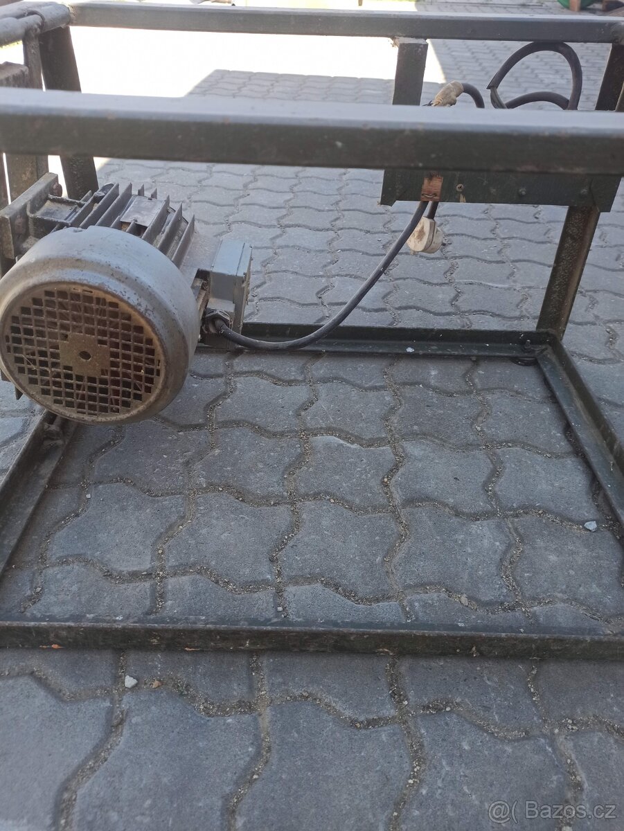 Cirkularka + hoblovka - 10