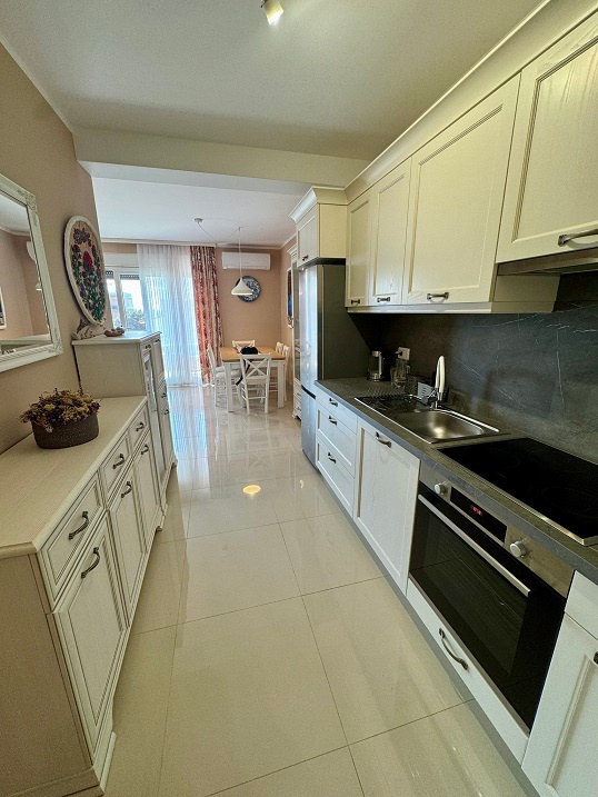 Chorvátsko-zariadený 3-izbový apartmán s výhľadom na more - 10