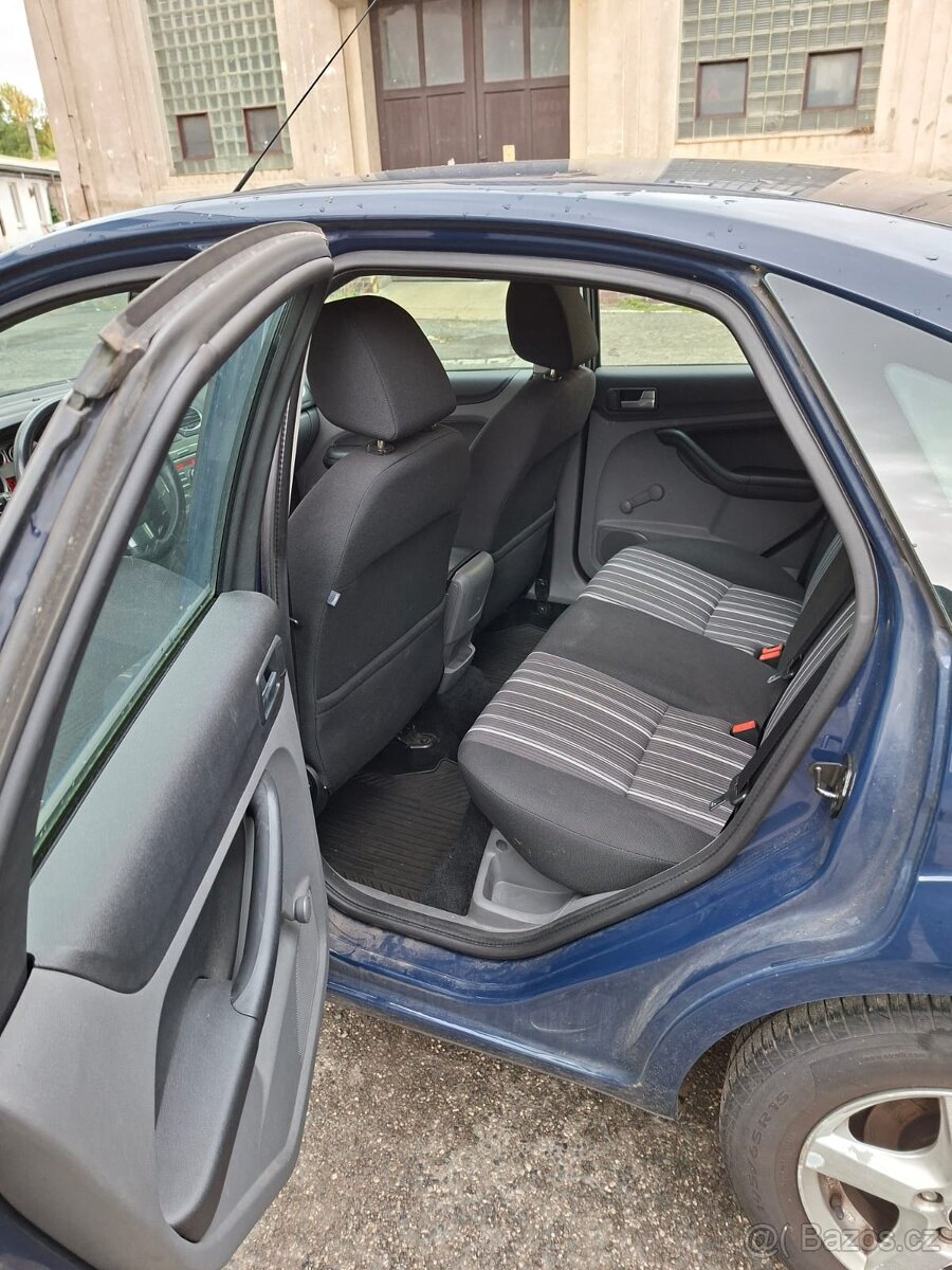 Ford Focus 1.6 ,74 kW, 2009. - 10