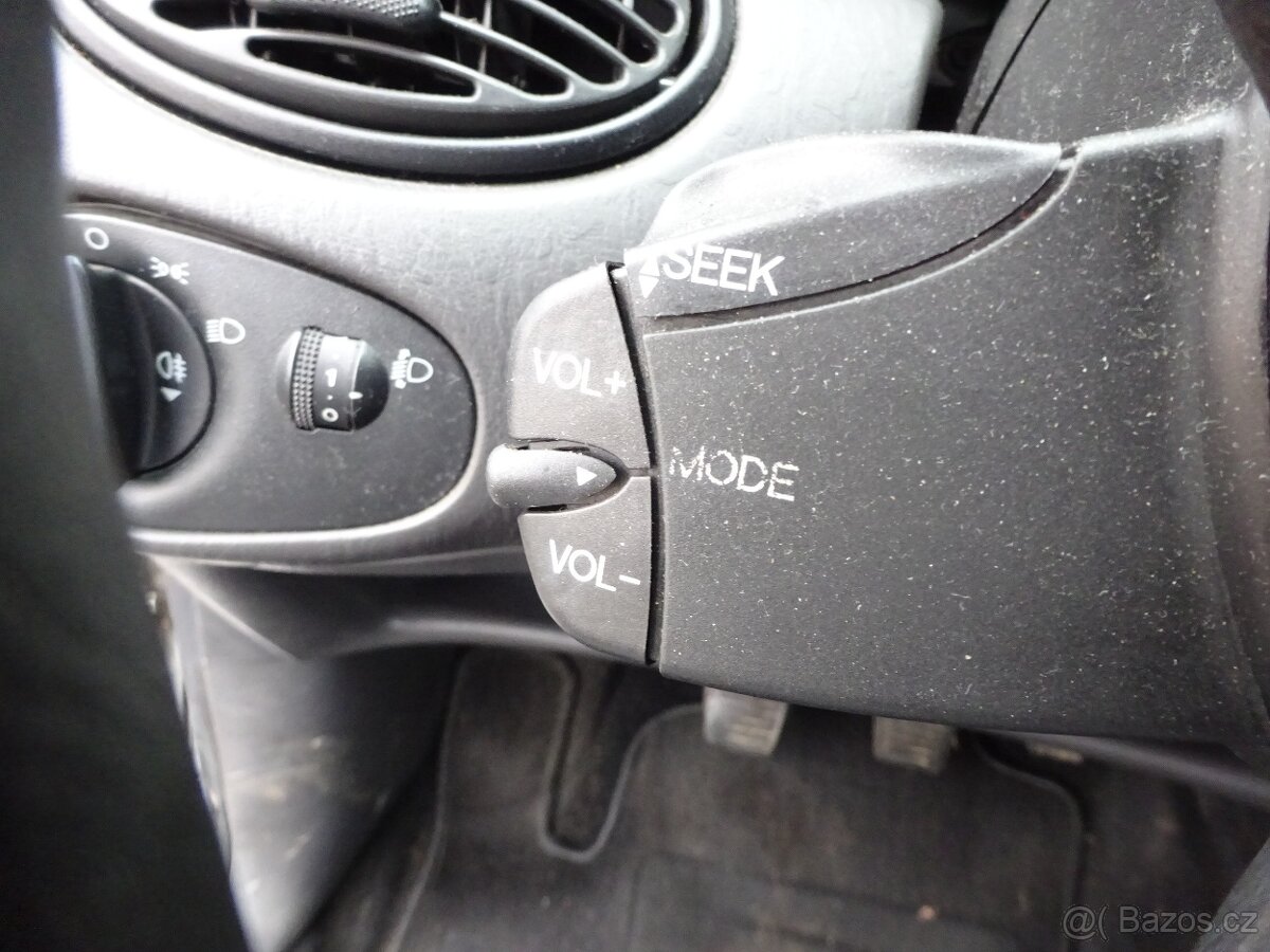 Ford Focus 1.6i Combi r.v.2003 (74 kw) stk:1/2027 - 10