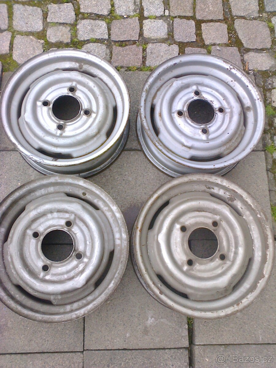 škoda 100 nebo renault 5 - 10