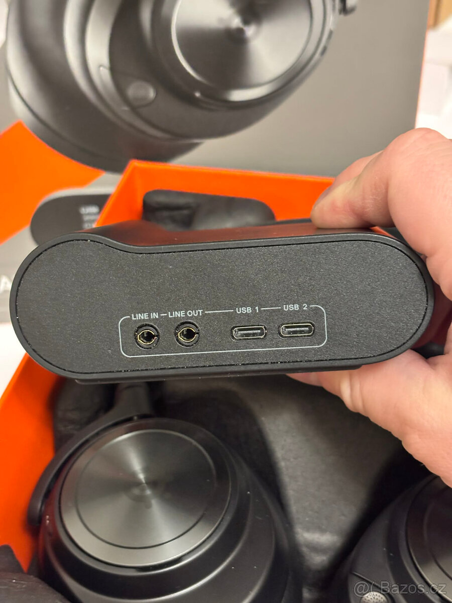 🎧 Herní sluchátka SteelSeries Arctis Nova Pro Wireless - 10