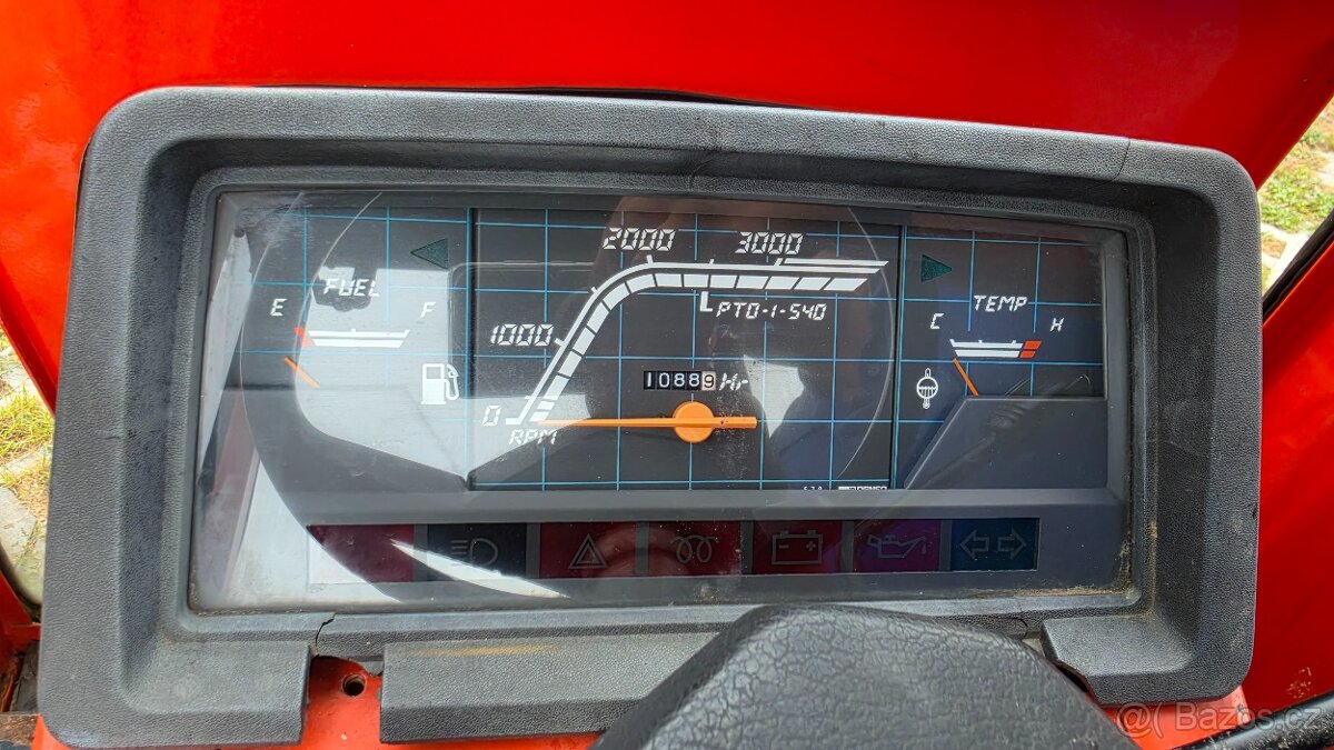 Malotraktor Kubota B1750 HST - 10