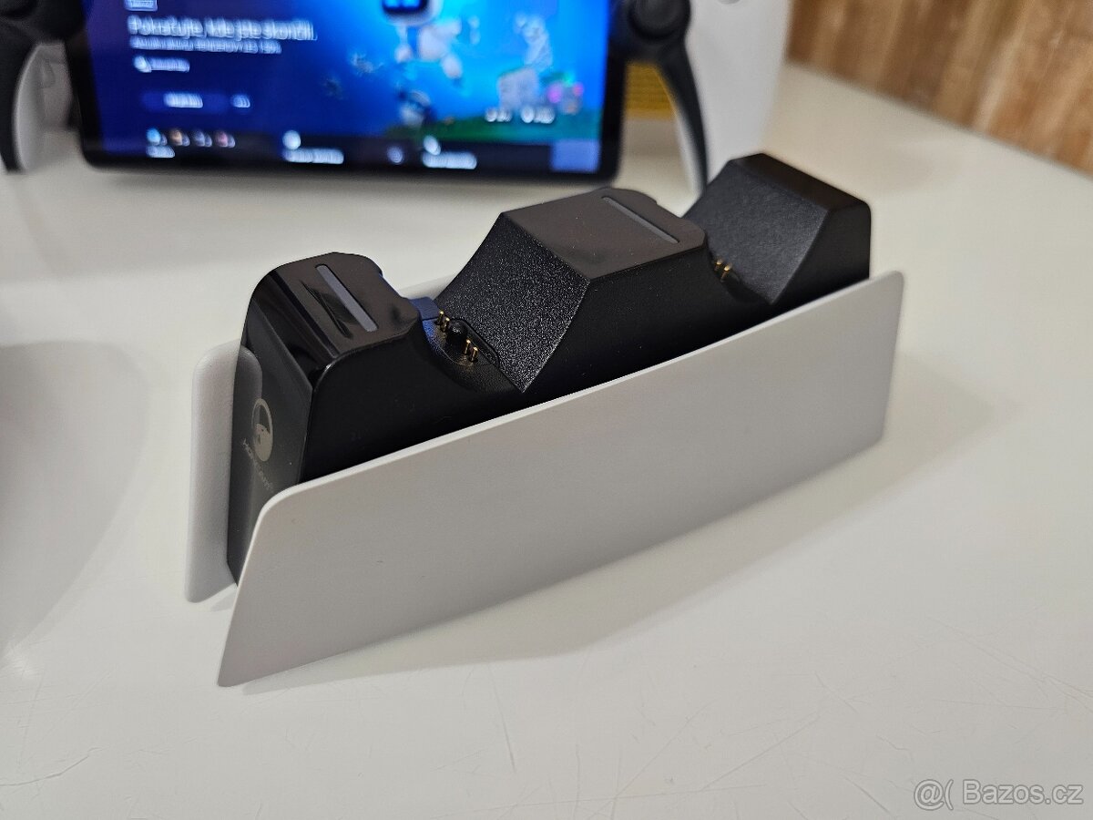 1TB PLAYSTATION 5 SLIM DIGITAL + PLAYSTATION PORTAL REMOTE - 10