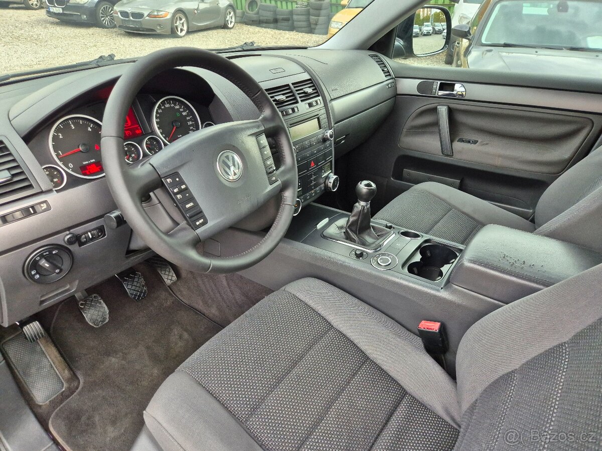 VW Touareg 2.5TDi,128KW,MANUÁL,PRUŽINY,ORG.TAŽNÉ,R.V.08/2009 - 10
