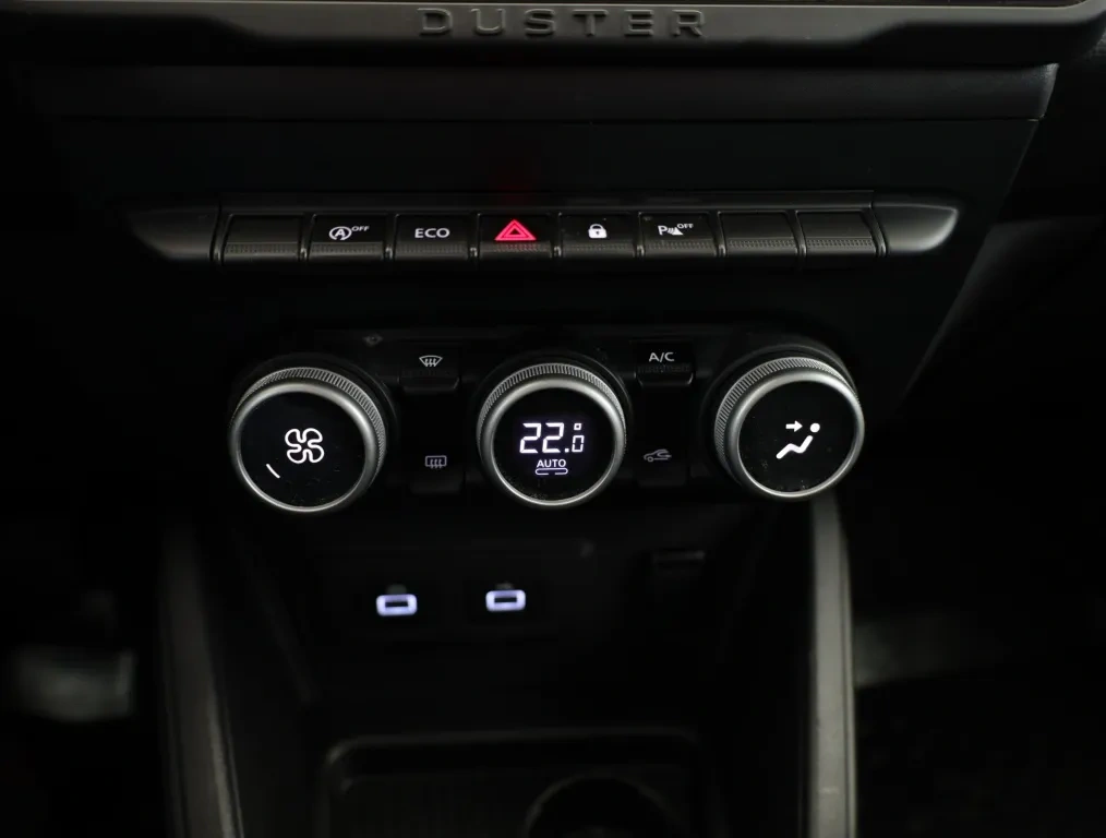 Prodám Dacia Duster 1,0 TCe BA+LPG 2023 - 10