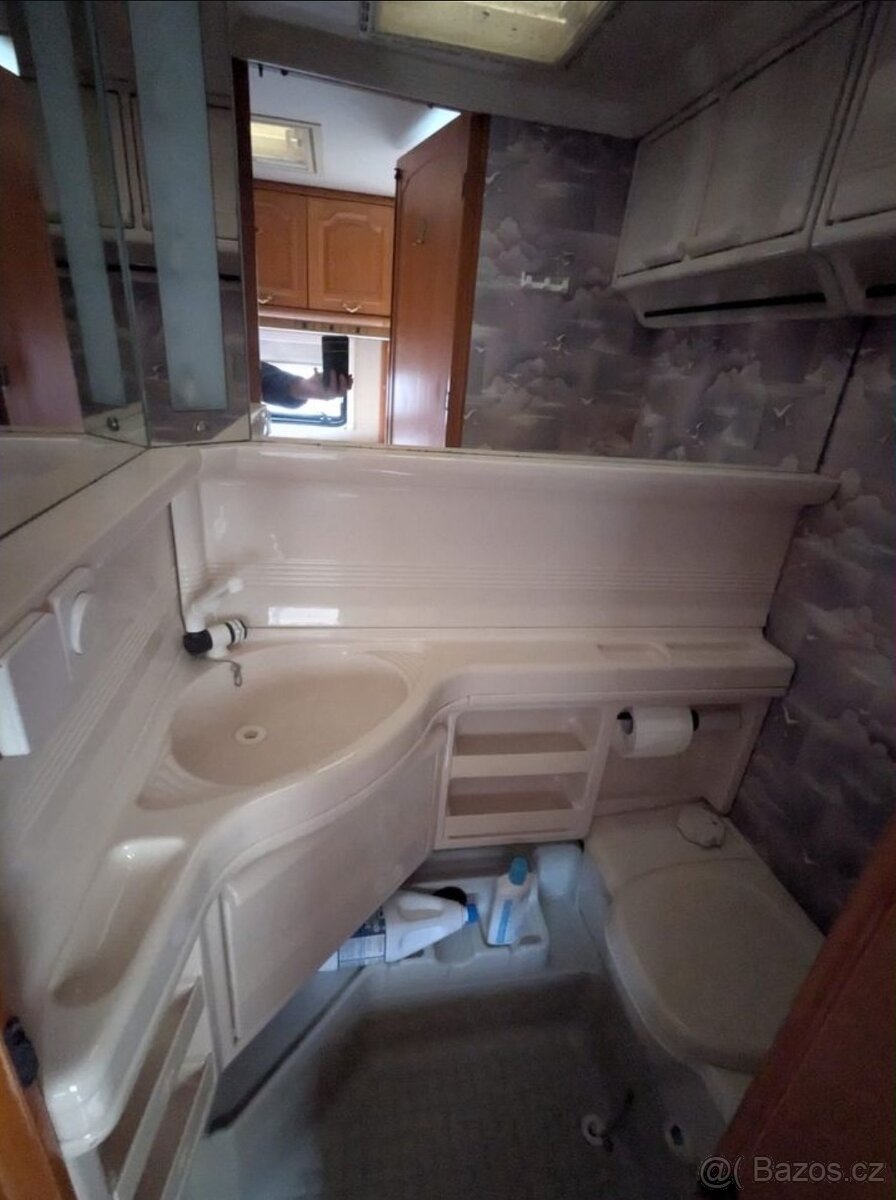 Karavan hobby exclusiv 2004 klimatizace - 10