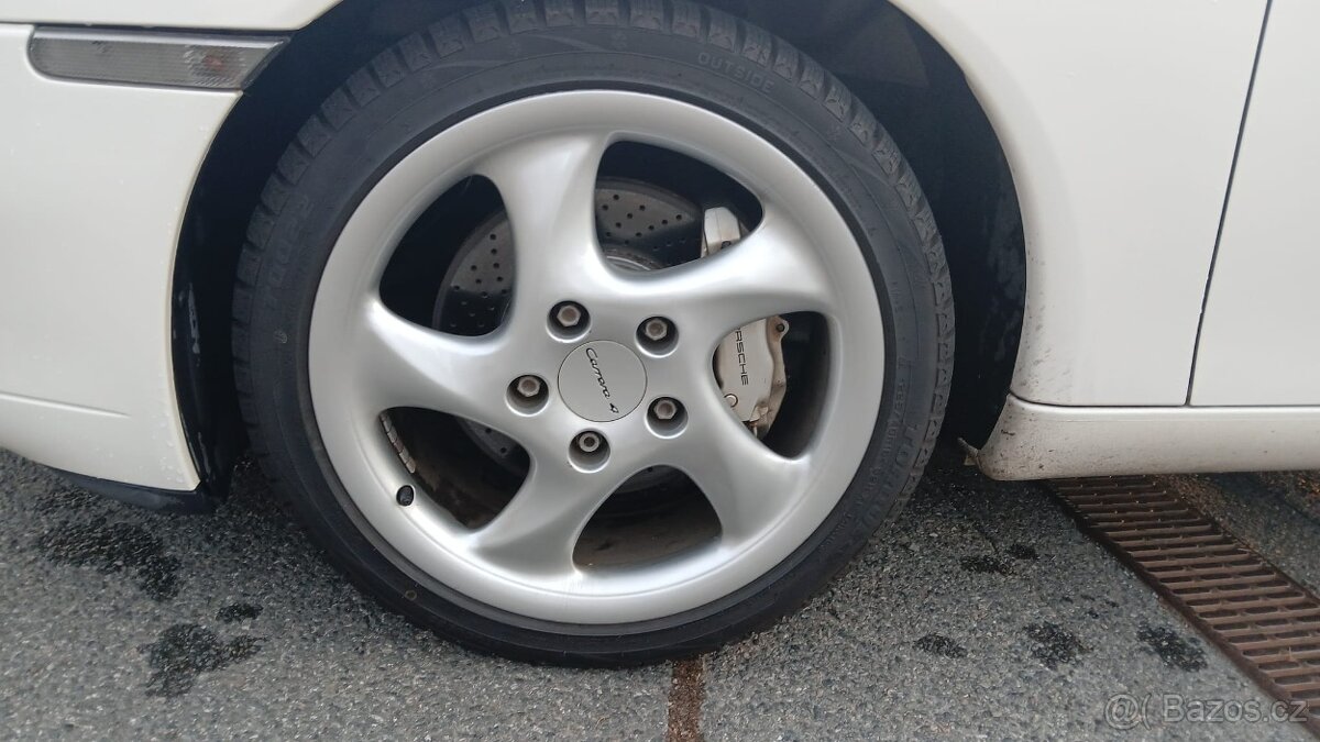 Porsche 911 996 Carrera 4 2001 motor po GO, krásné auto face - 10